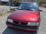Opel Vectra 1.8 Automatik - gebrauchte Opel Vectra aus dem Jahr 1993