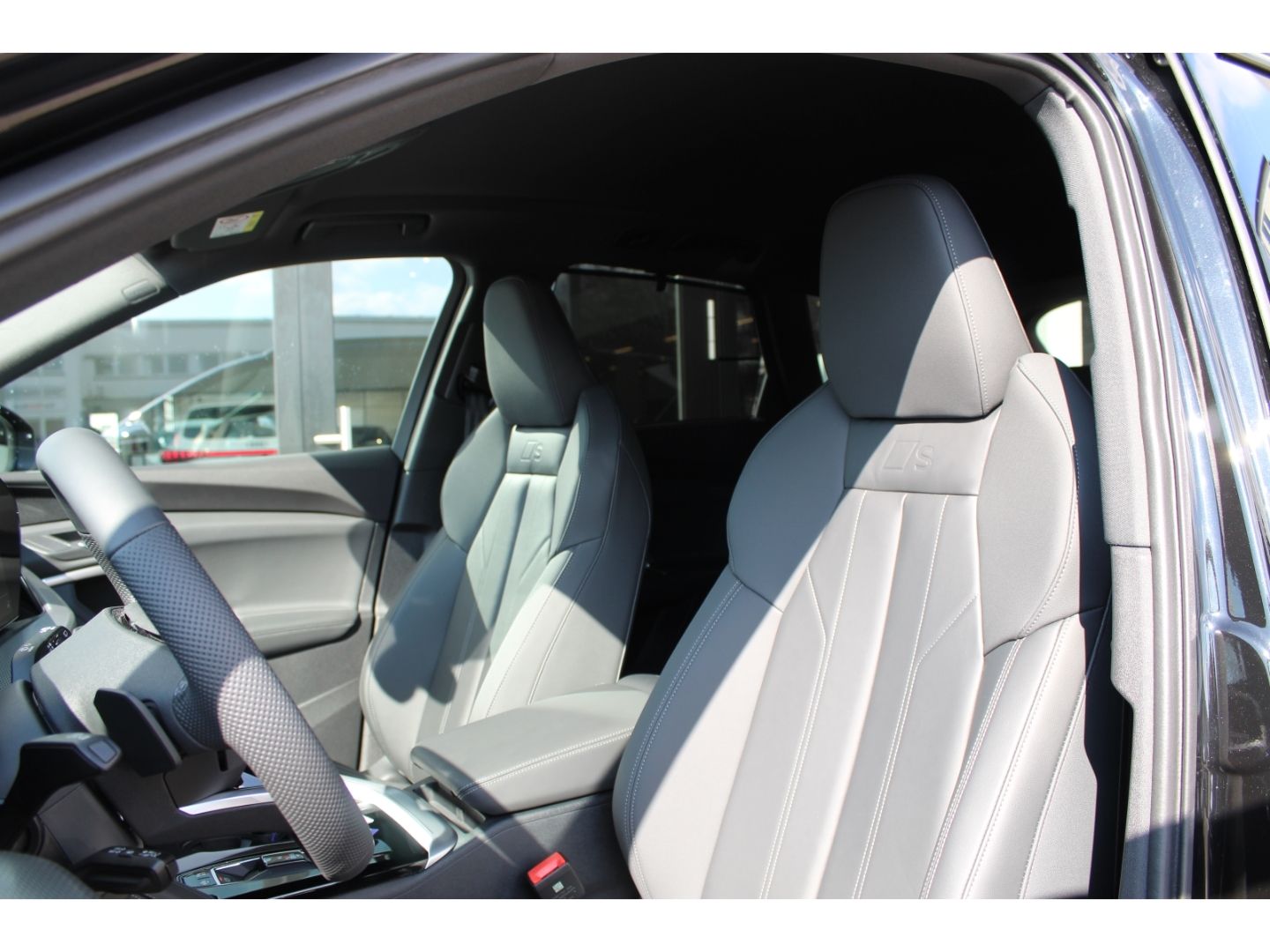Q5 SUV TDI qu.Str. S-Line*Tech+*MTRX*360*Key*20'