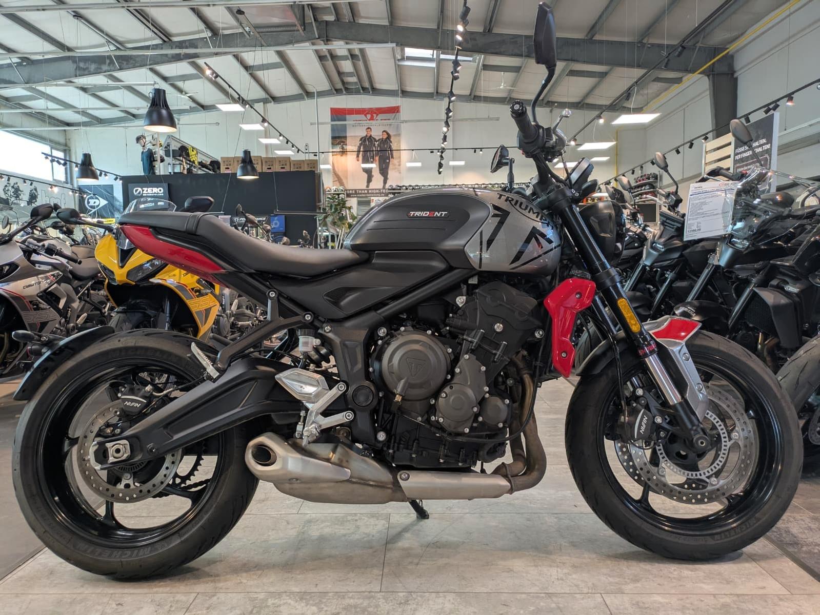 Triumph Trident 660 (Top Zustand, 1 Hand)