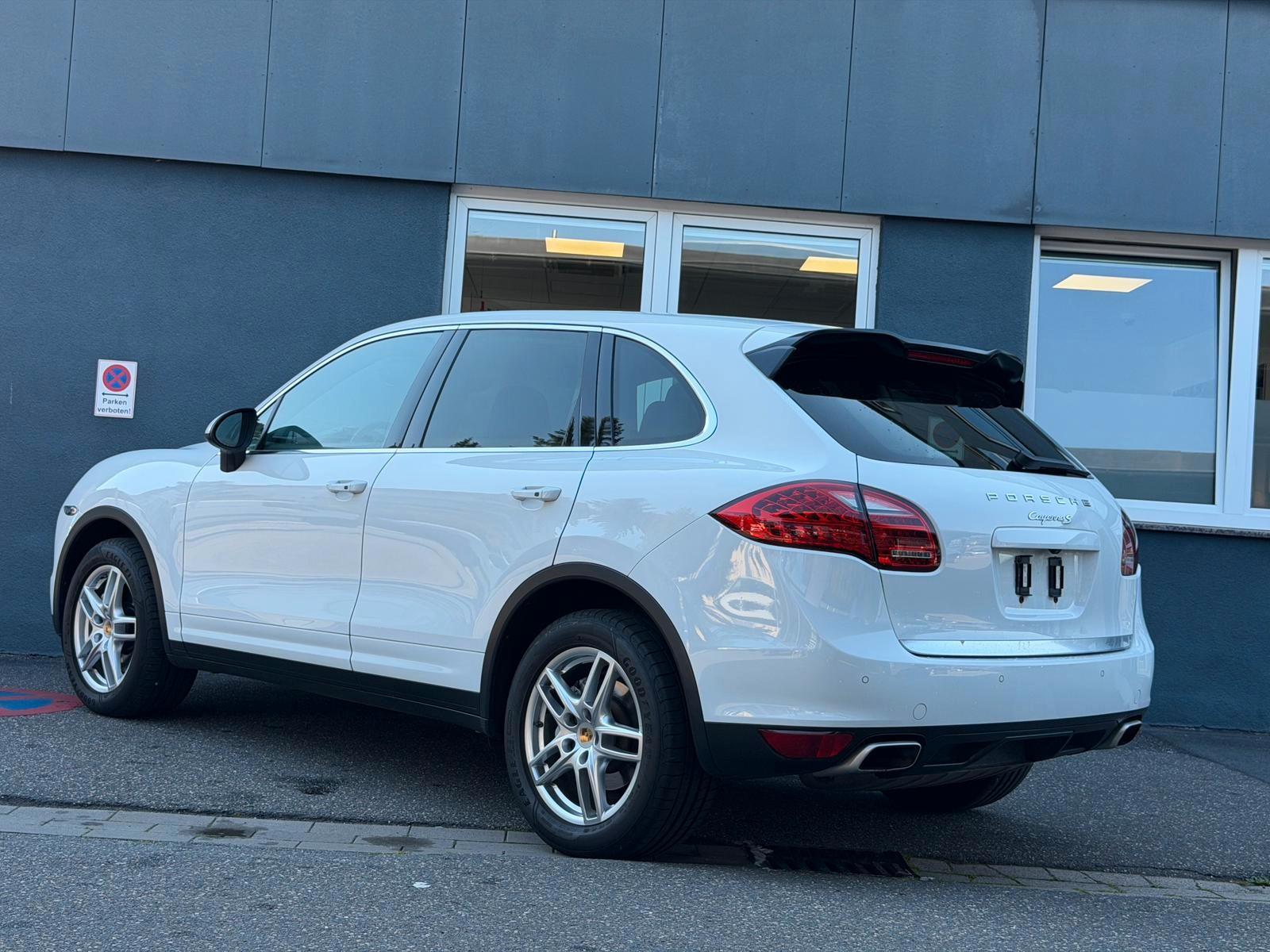 Porsche Cayenne S 4.8 V8 TÜV 09/27