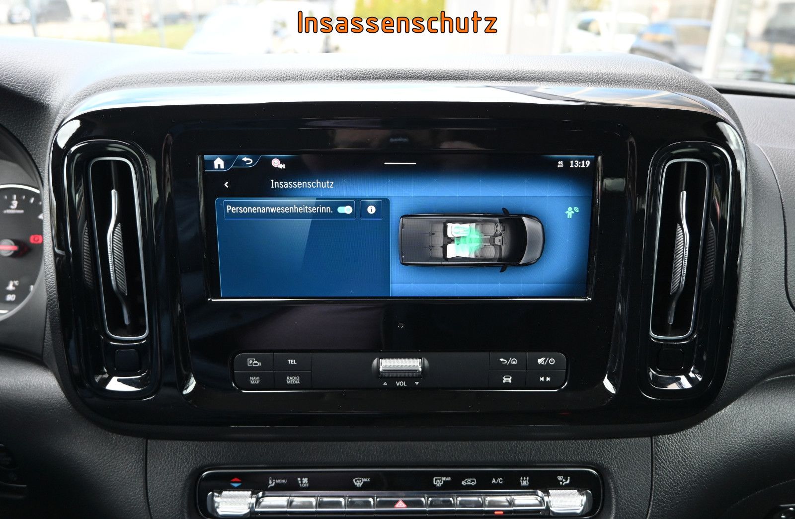 Fahrzeugabbildung Mercedes-Benz Vito 119 CDI 4x4 PRO Extralang Tourer °ACC°STHZ°