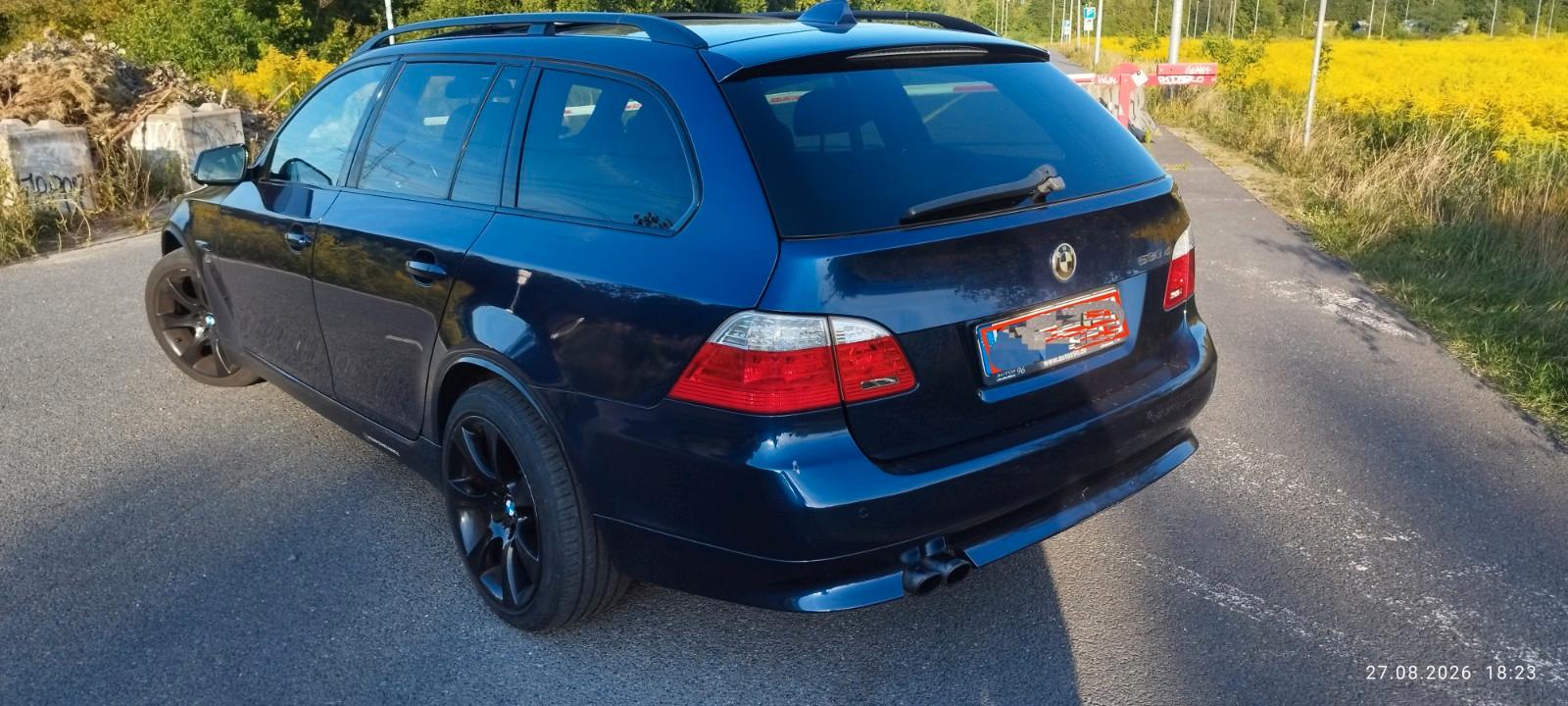 BMW 530d xDrive touring Edition Exclusive Editio...