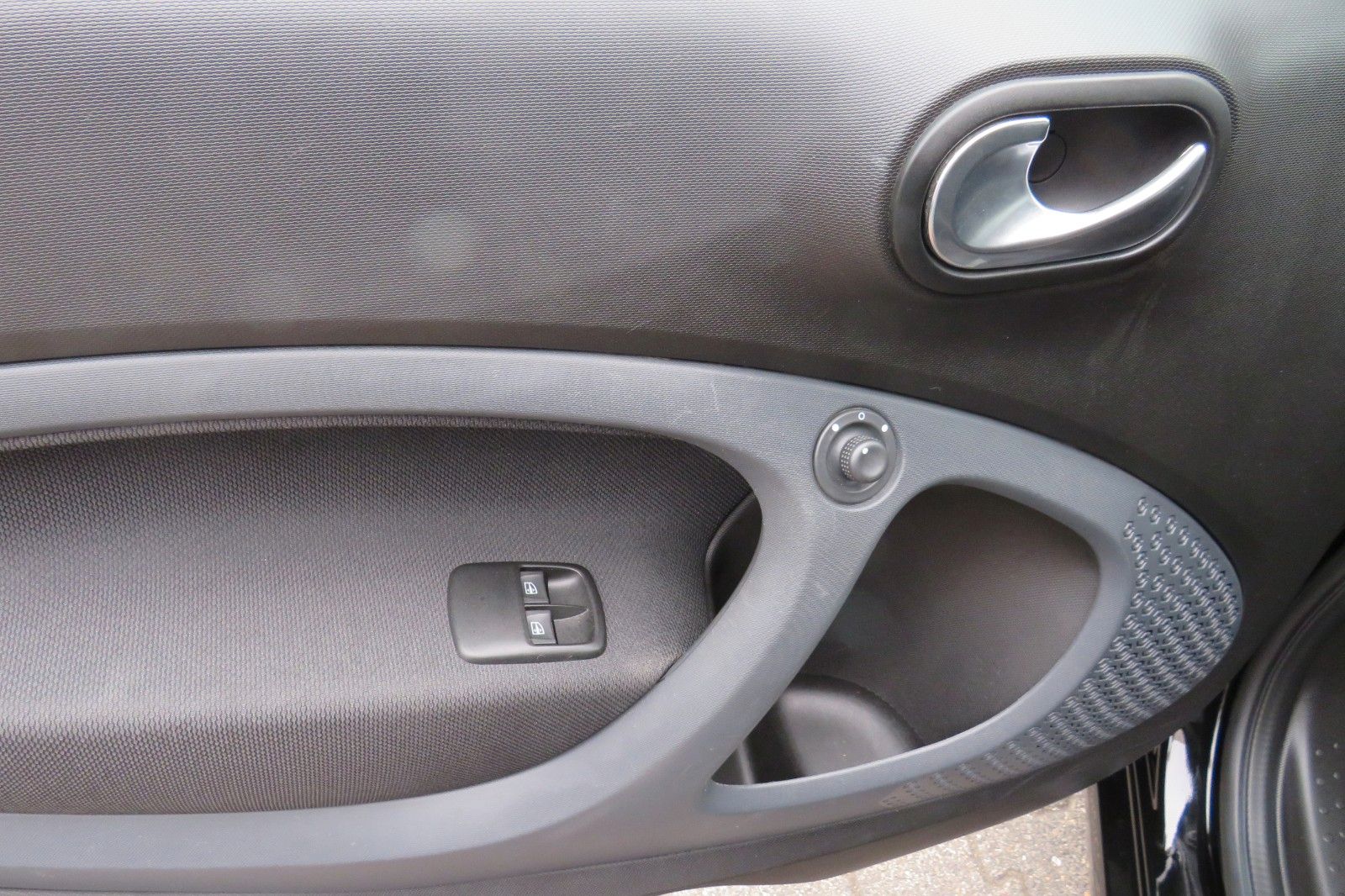 Fahrzeugabbildung Smart FOR TWO PASSION AUTOMATIK GLASDACH KLIMA ALU
