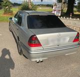 Mercedes-Benz Mercedes -Benz  w202 C Klasse 240 ELEGANCE - Mercedes-Benz E 240 in Düsseldorf