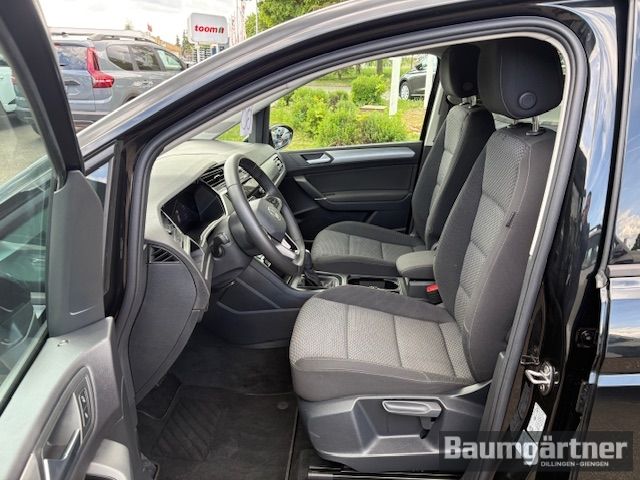 Fahrzeugabbildung Volkswagen Touran Comfortline 1.5 TSI DSG Kamera/PDC/Sitzh.