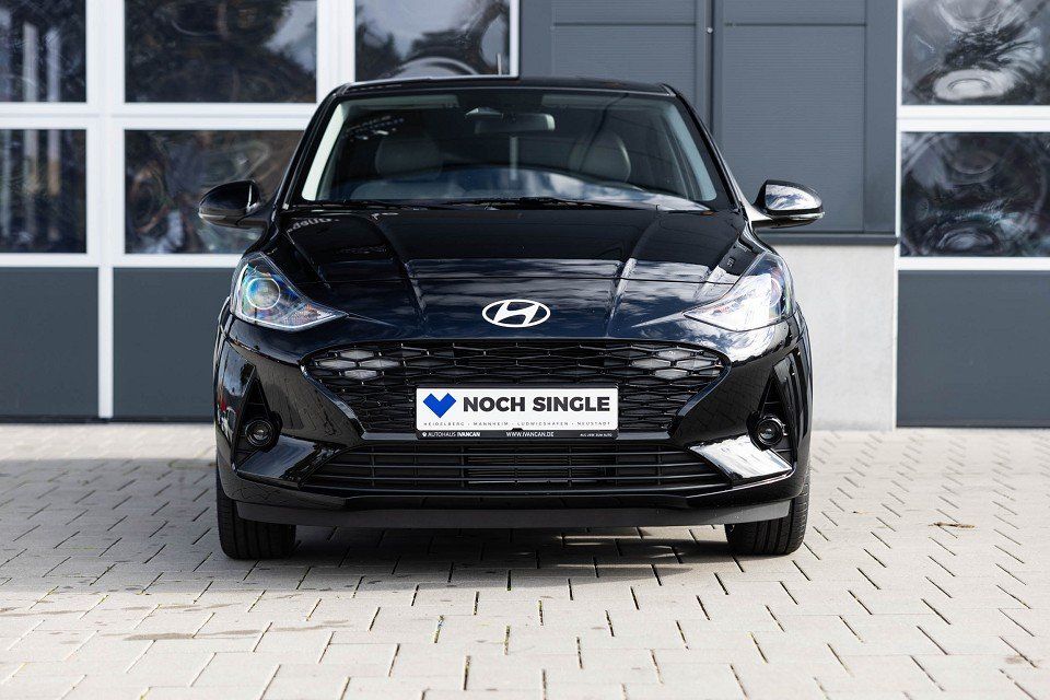 Fahrzeugabbildung Hyundai i10 1.2i 79PS Prime