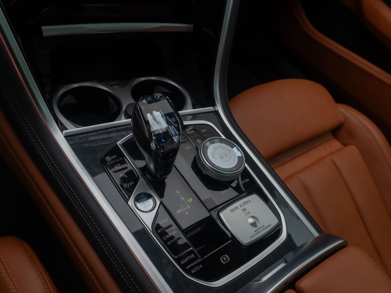 Fahrzeugabbildung ALPINA B8 4.4 Bi-Turbo 360&deg; DAB Laser Individual 21Zoll