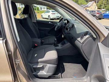 Volkswagen Tiguan - 7