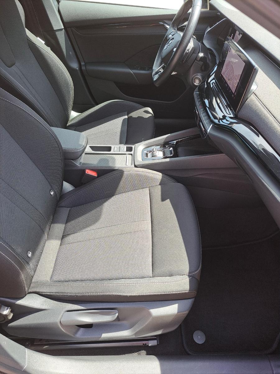 Skoda Octavia Combi Sportline 2.0 TDI DSG-LED-Navi-AHK