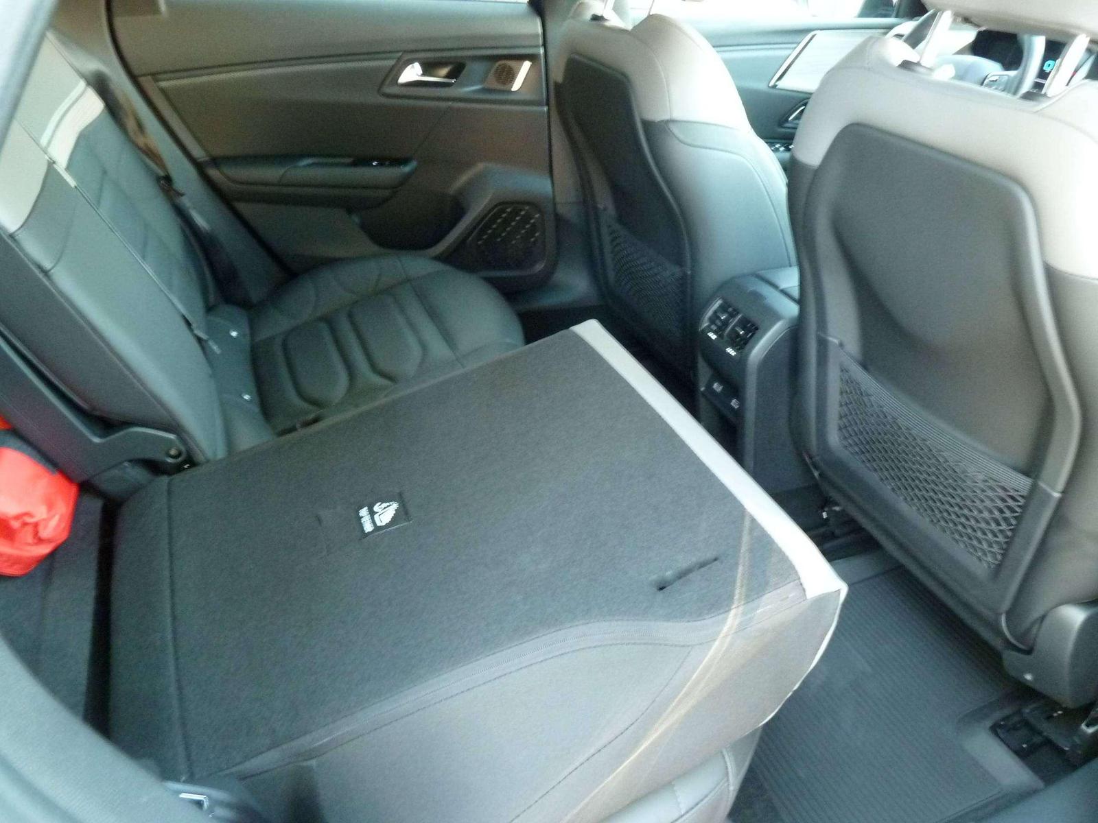 Citroën C5 X Shine Pack Hybrid