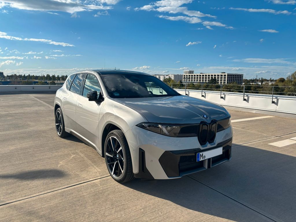 Image of BMW iX3