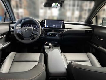 Lexus UX - 8
