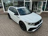 Volkswagen Tiguan R-Line Kamera, Pano, ACC - Volkswagen Tiguan in Rostock