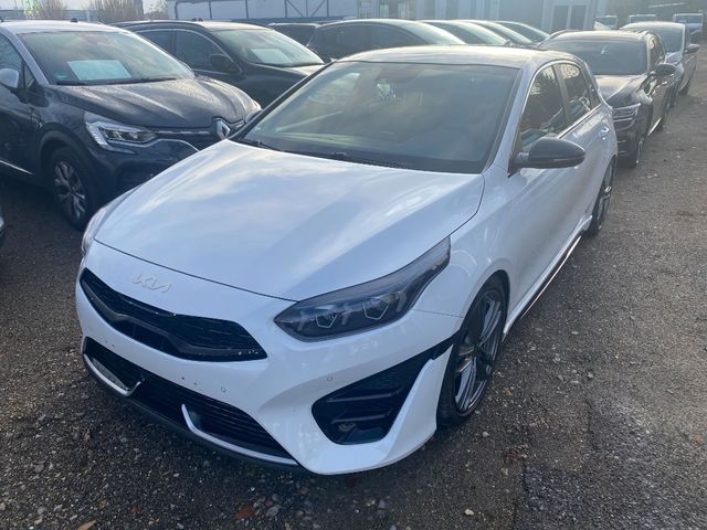 Kia Ceed 1.5 T-GDI OPF GT Line