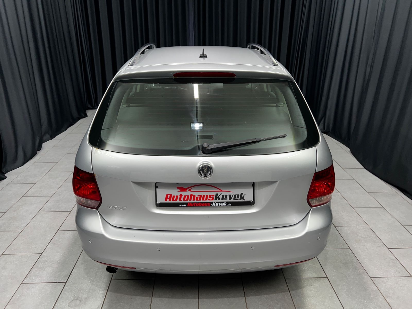 Fahrzeugabbildung Volkswagen Golf VI Variant 1.6 TDI Comfortline*TÜV 02/2026*