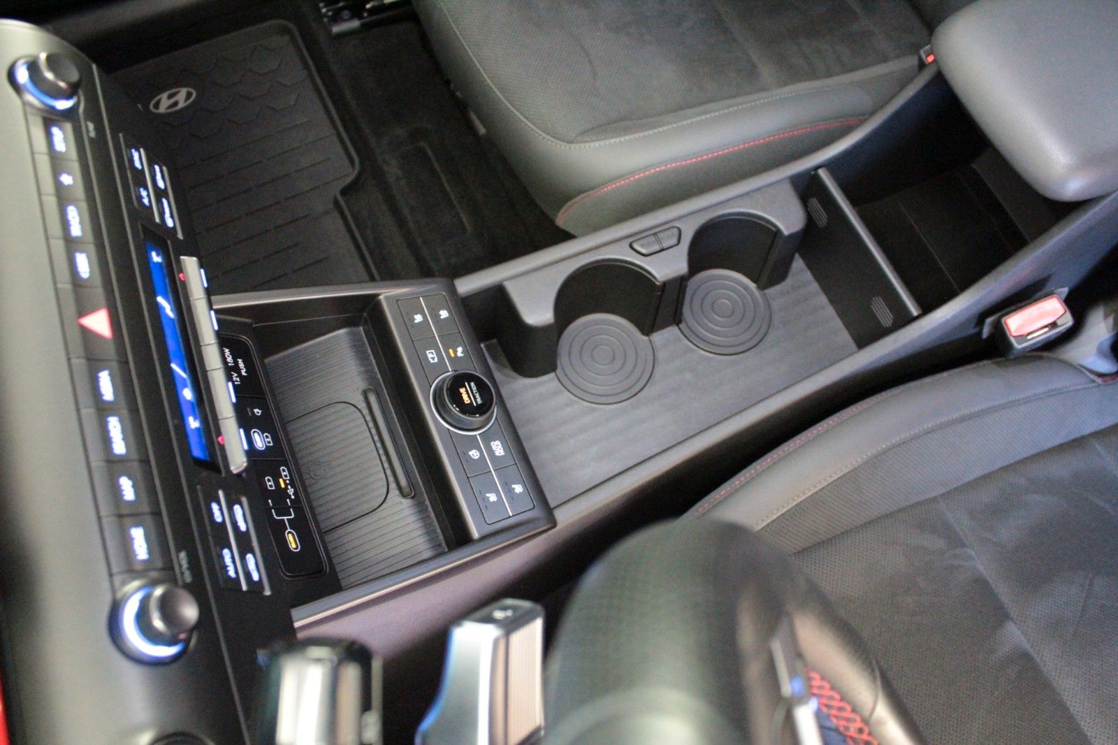 Fahrzeugabbildung Hyundai Kona N Line 2WD