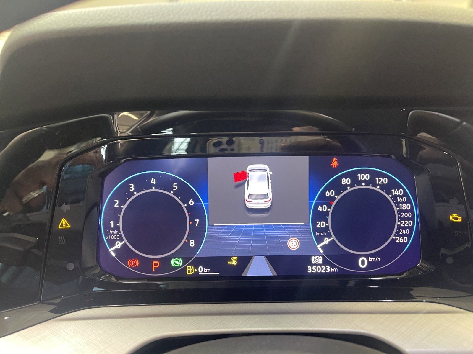 Volkswagen Golf VIII 1.0 eTSI Life ACC AUT Kam. Navi LED LM foto 12