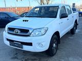 Toyota Hilux 2.5D 106Kw Double Cab 4x4 3,5T - Toyota Hilux: Pickup