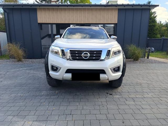 Nissan Navara Double Cab 4x4 Automatik EU6 Tekna