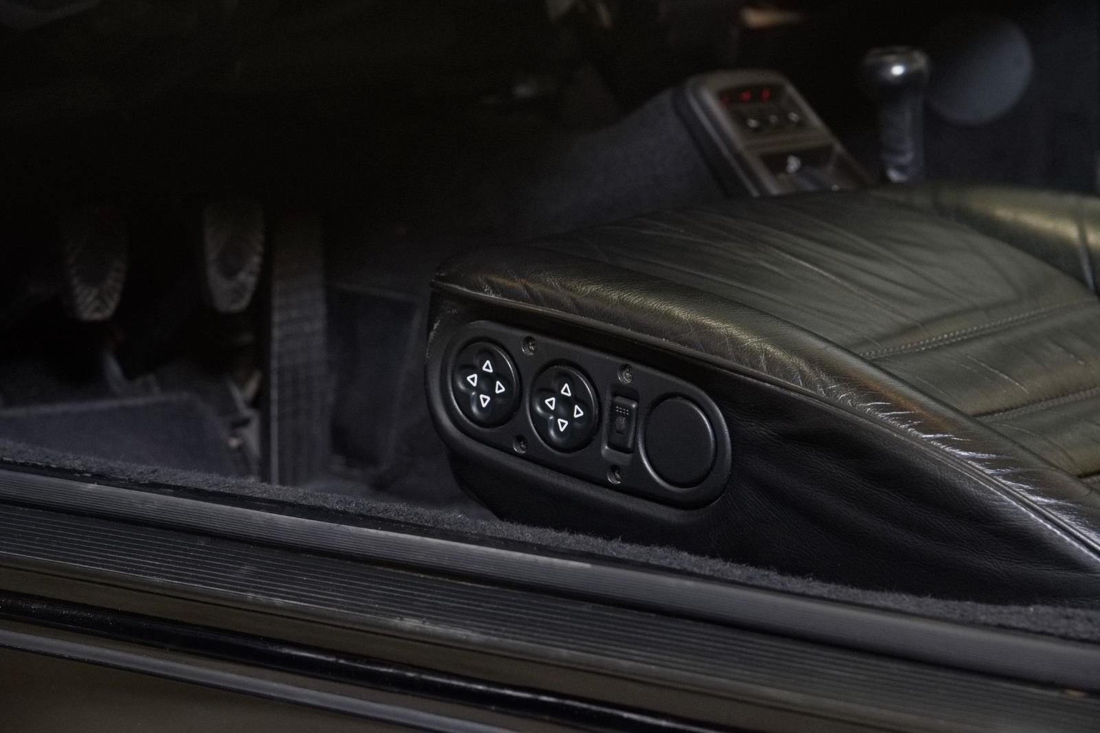 PORSCHE 911 (964) CARRERA 2 CABRIOLET BVM