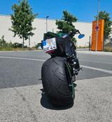 Kawasaki Z1000 ZRT00F 300er Umbau  - KAWASAKI MOTORRAD