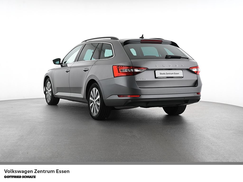 Skoda Superb - Bild 3