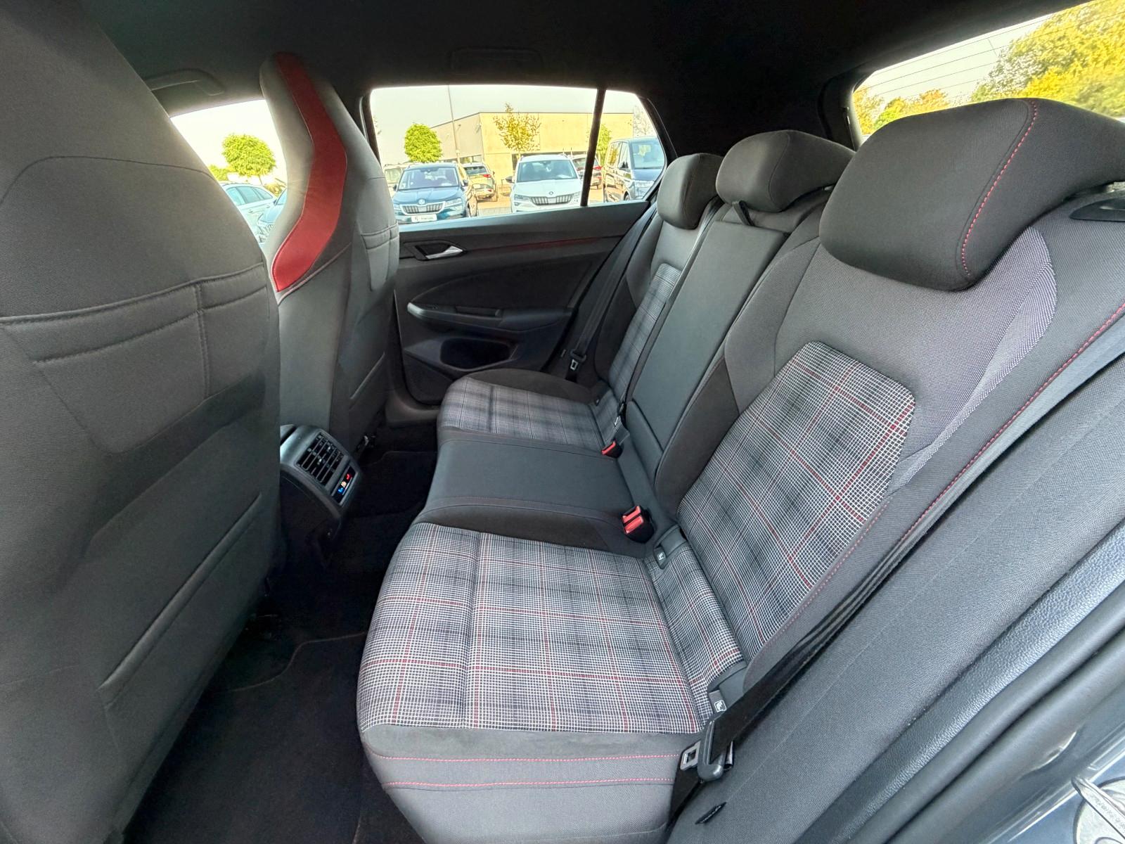 Volkswagen Golf VIII DSG GTI IQ-Light Alcantara Virtual, миниатюра 13