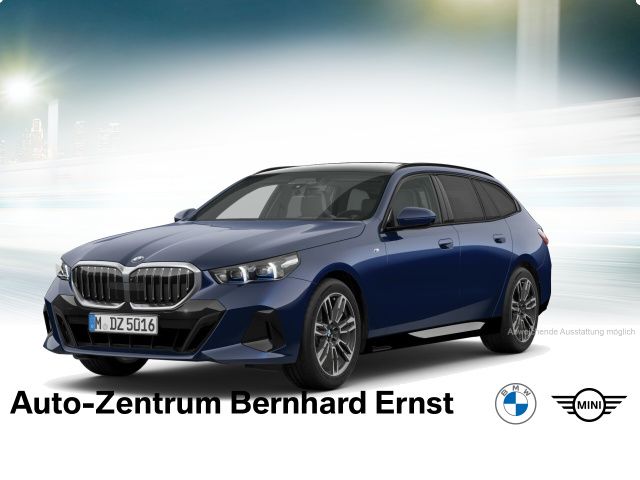 BMW 520d xDrive Tou M Sportpaket PanoramaAHK DAB h&k