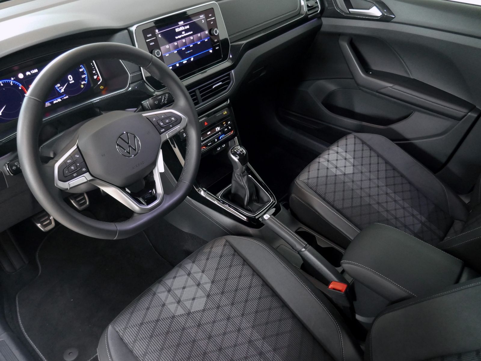 Fahrzeugabbildung Volkswagen T-Cross R-Line 1.0 TSI | LED RFK ACC Navi