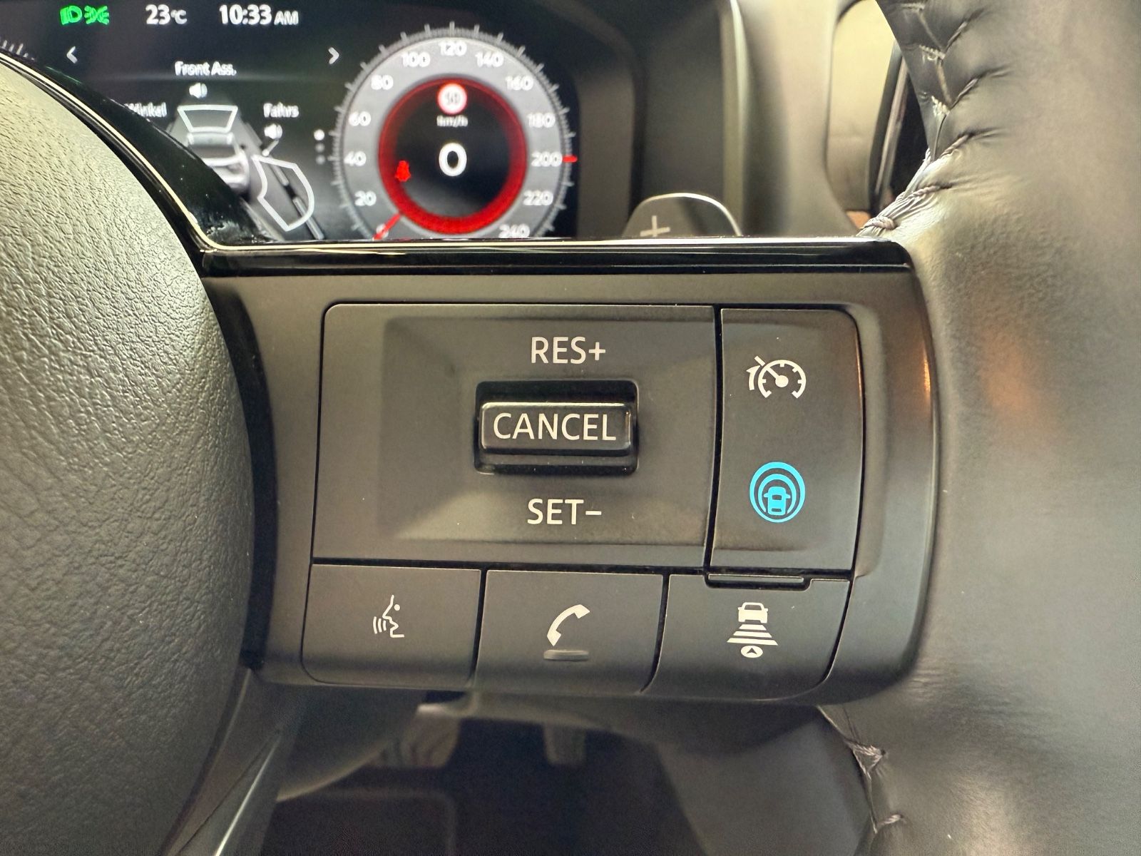 Fahrzeugabbildung Nissan Qashqai Tekna ALLRAD, 360° Kamera, Navi, WP.