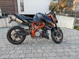 KTM 990 Super Duke R - KTM 990 SUPER DUKE