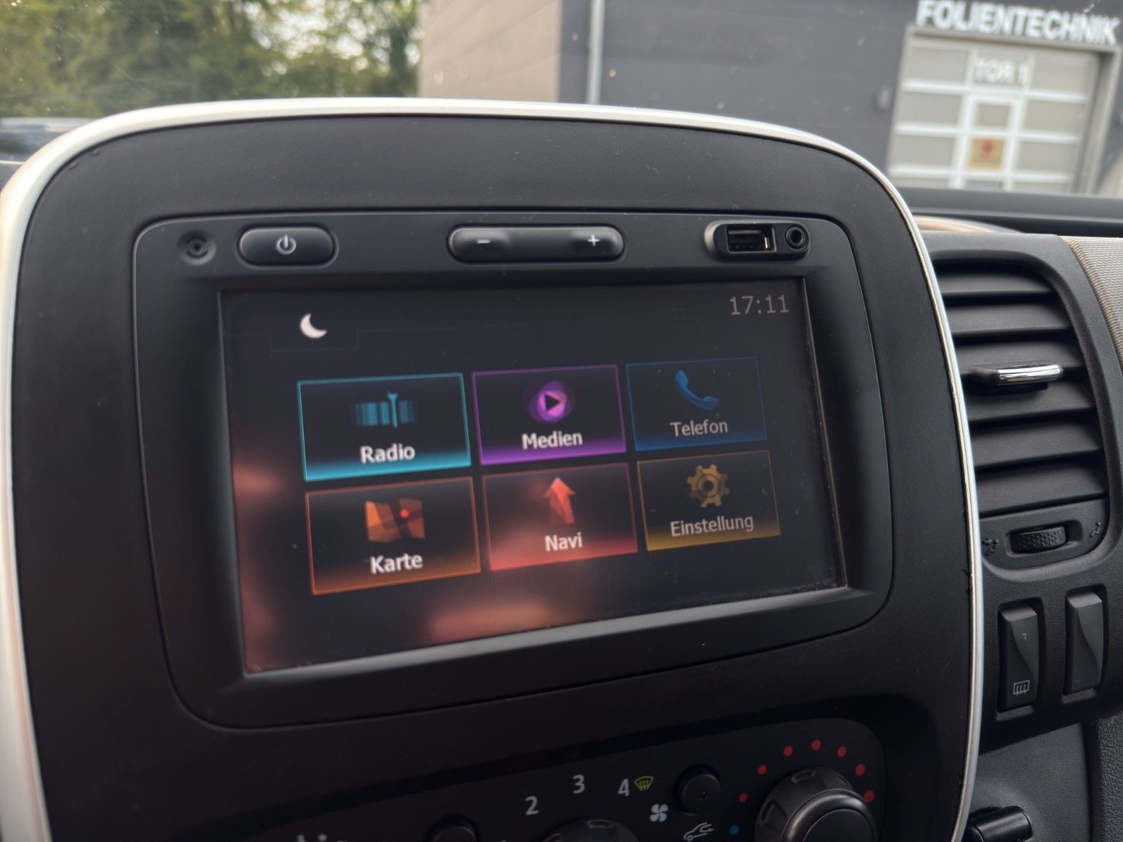 Fahrzeugabbildung Renault Trafic Kasten *3-Sitzer*Werkstattausbau*NAVI