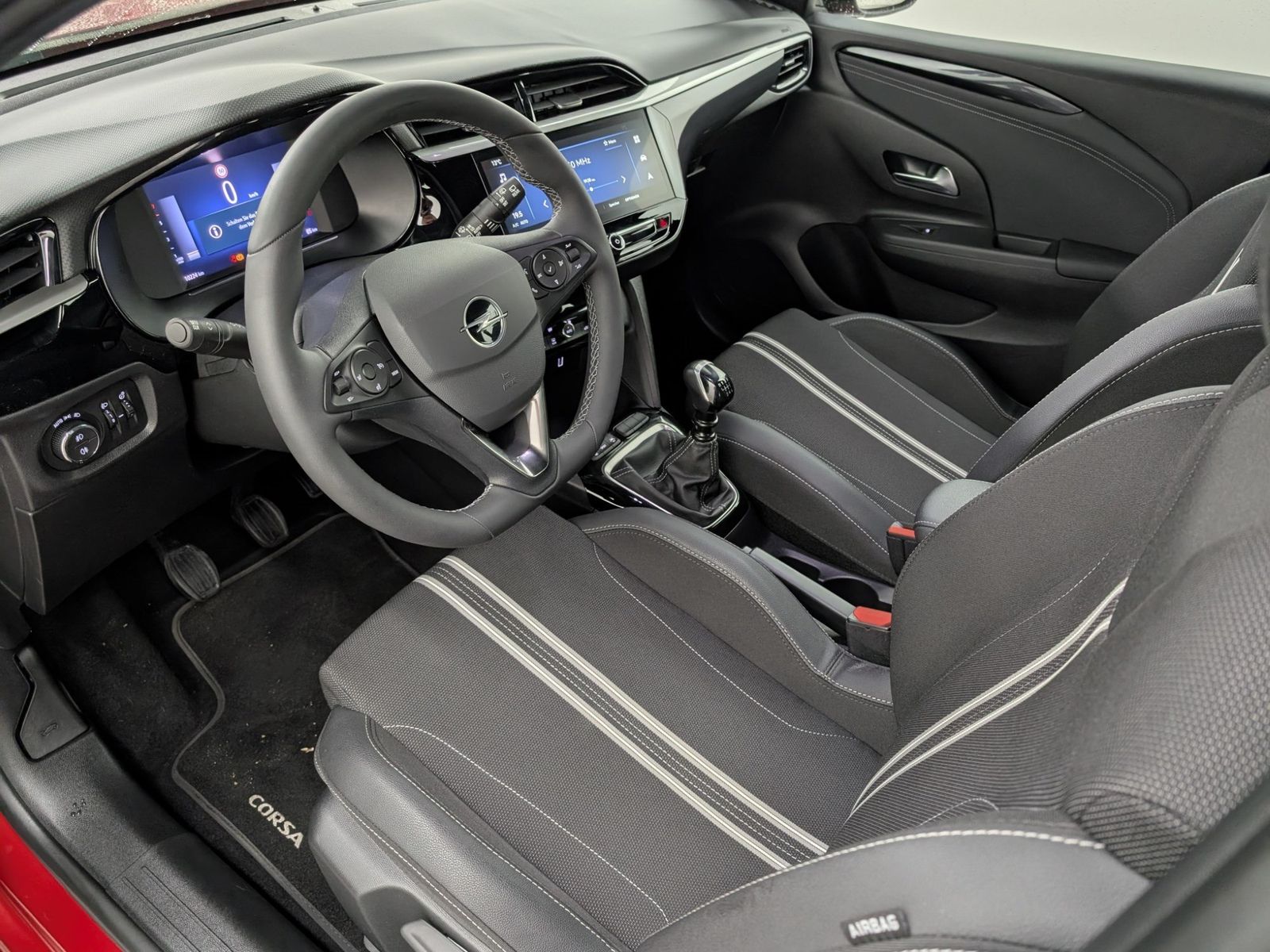 OPEL Corsa  1.2 Turbo GS LED Kamera CarPlay – Bild 35