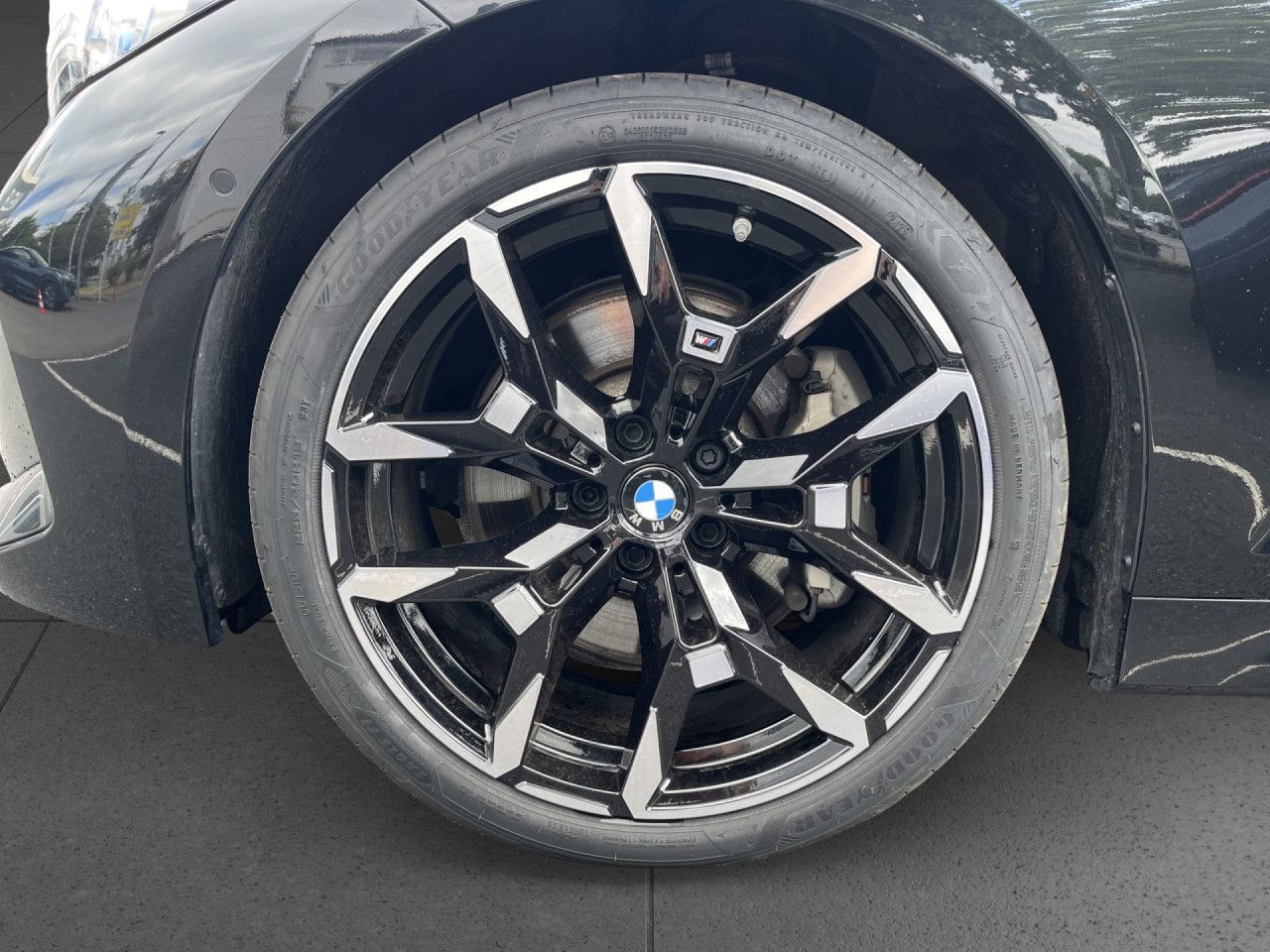 BMW 330 - Bild 22