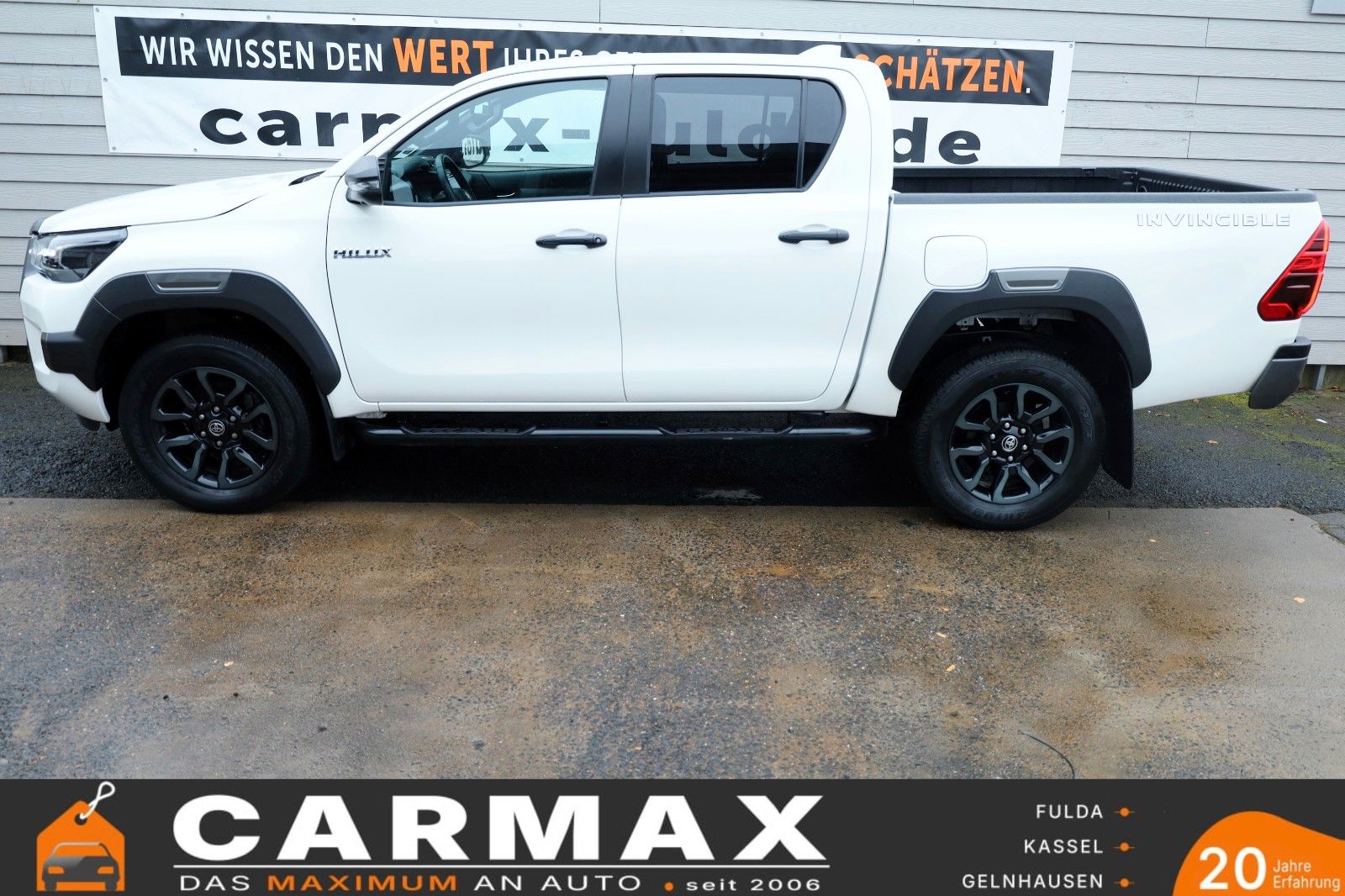 Fahrzeugabbildung Toyota Hilux 2.8 D-4D 4x4 Invincible,Leder,ACC,Garantie