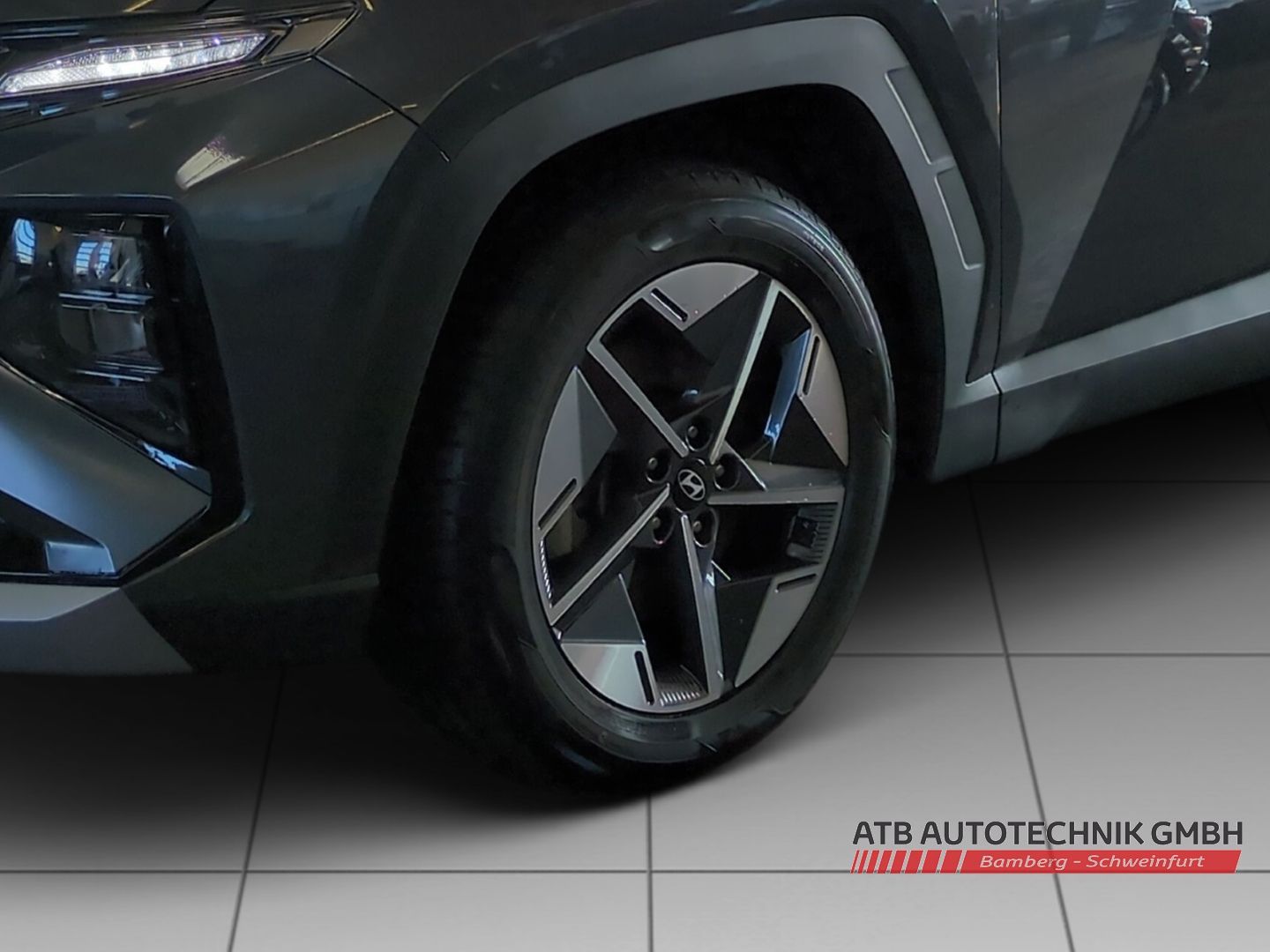 Fahrzeugabbildung Hyundai Tucson Trend 1.6 T-GDi 48V 4WD DCT Navi LED ACC