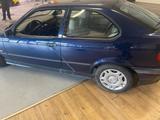 BMW 316i Compact E36 - BMW 316: E36 Compact