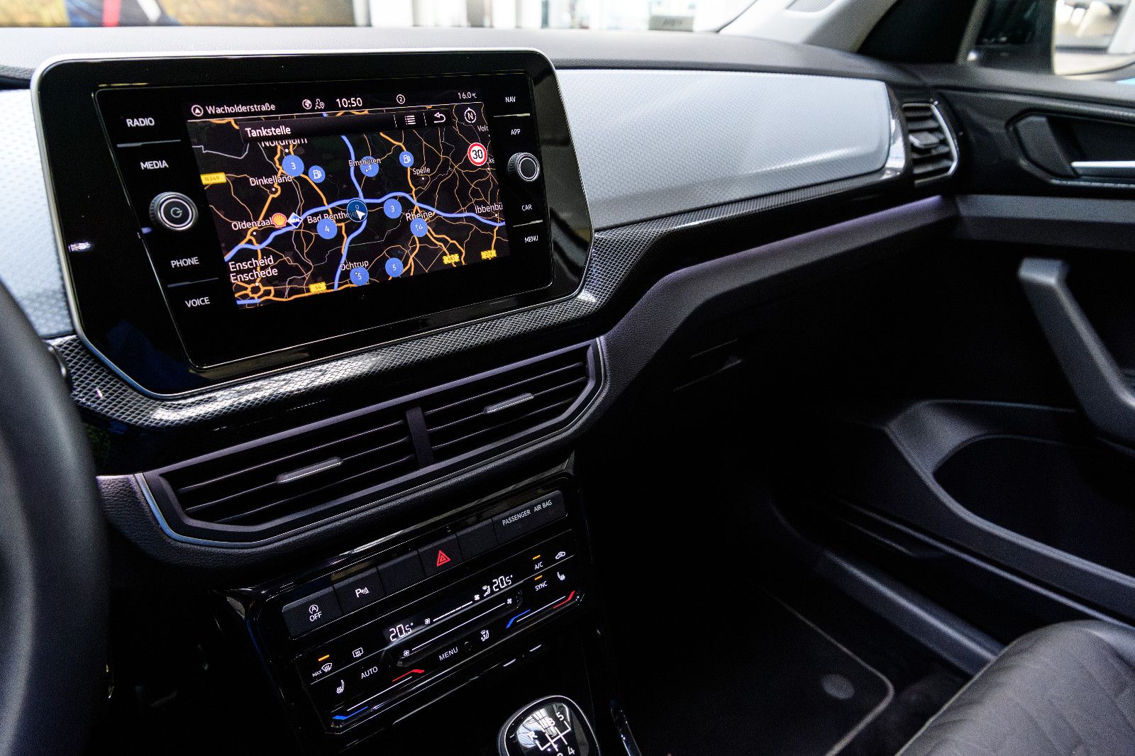 Fahrzeugabbildung Volkswagen T-Cross 1.0 TSI Goal +NAVI +LED