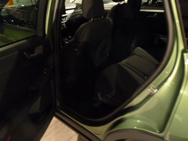 Fahrzeugabbildung Ford Kuga Hybrid Active Automatik/ FHEV