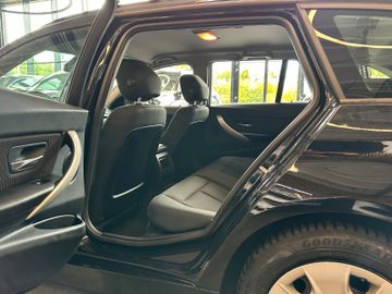MYAUTOCENTER – Gebraucht- und Jahreswagen mit Werkstattservice in Pfaffenhofen BMW 318d *BUSINESS-PAKET*PDC*NAVI*