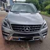 Mercedes-Benz ML 250 BlueTEC 4MATIC - - Mercedes-Benz ML 250 mit Diesel-Antrieb