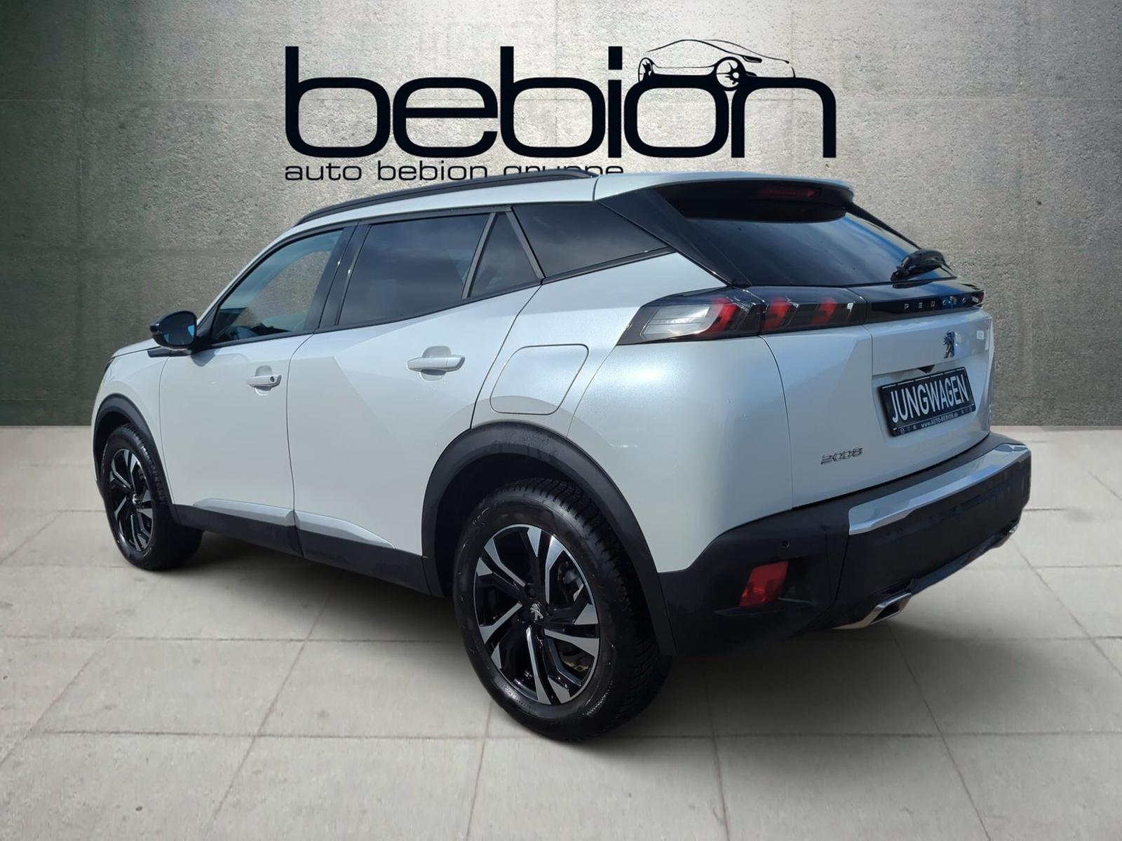 Peugeot 2008 1.2 PureTech 130 Allure Pack LED Navi ACC