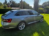 Skoda Superb Combi Style 2.0 TDI - Skoda Superb aus 2016 mit Diesel-Antrieb: Kombi, 2.0