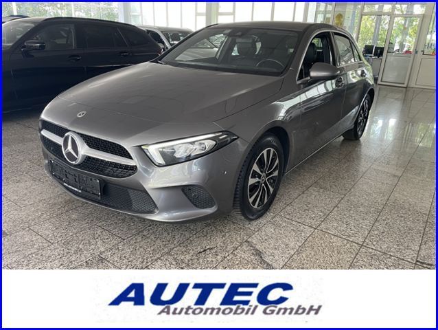 MERCEDES-BENZ A 180 1.3 NAVI+KAMERA+SPURHALTE+LED