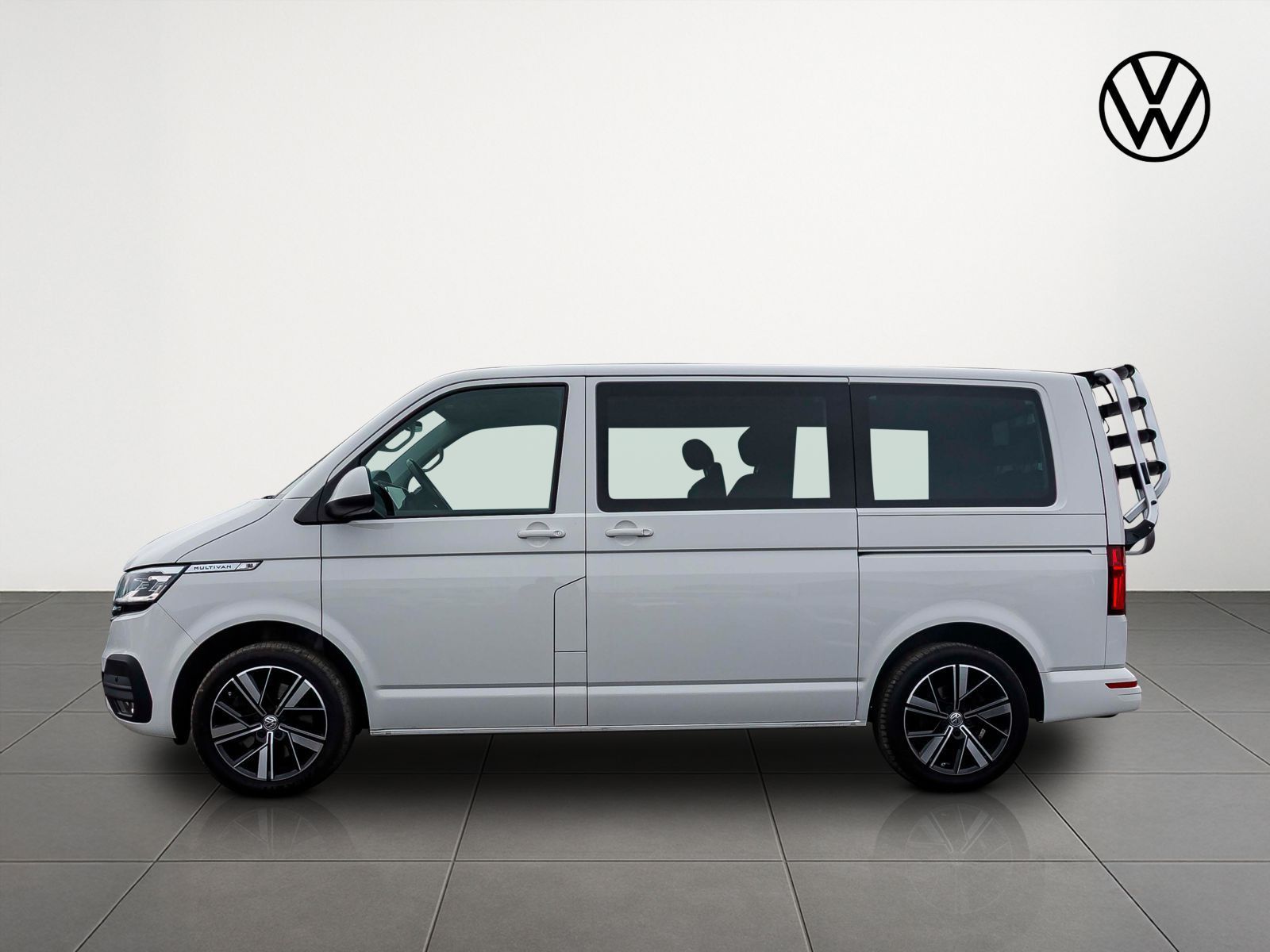 Volkswagen T6.1 Multivan 2.0 TDI Comfortline Navi LED Stand foto 3