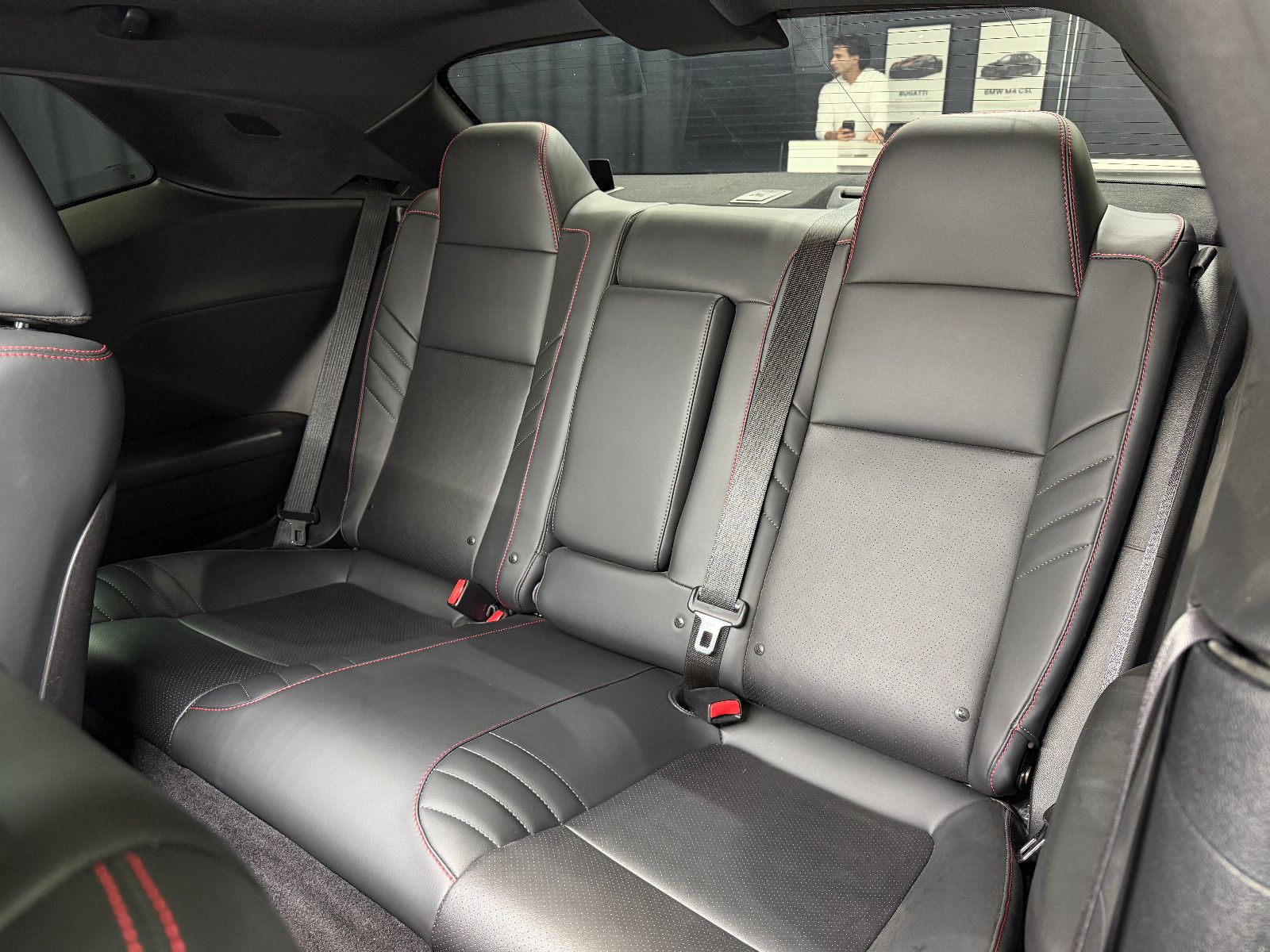 Fahrzeugabbildung Dodge Challenger 5.7 RT|LEDER|NAVI|SCHIEBEDACH|