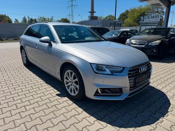 Audi A4 - 1