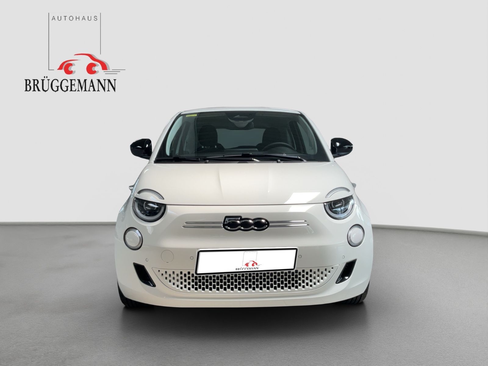 Fahrzeugabbildung Fiat 500e + Komfort Paket, Style Paket