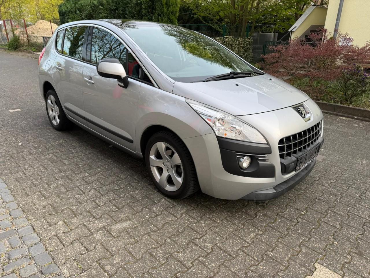 Peugeot 3008 Premium Klima Einparkhilfe Panoramadach