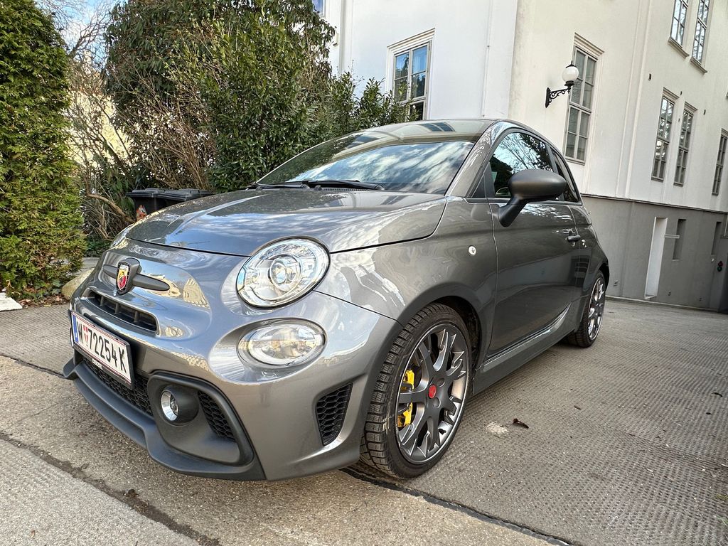 Image of Abarth 695